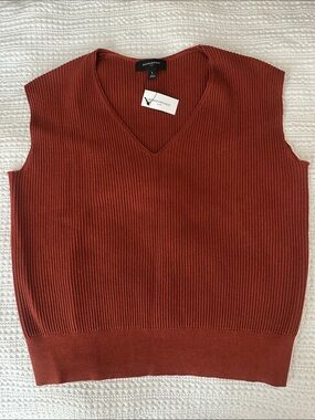 Banana Republic Rust Ribbed V-Neck Sweater Vest
